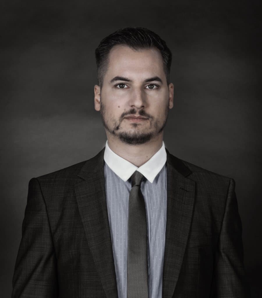 Porträt Dominik Sachsenhofer